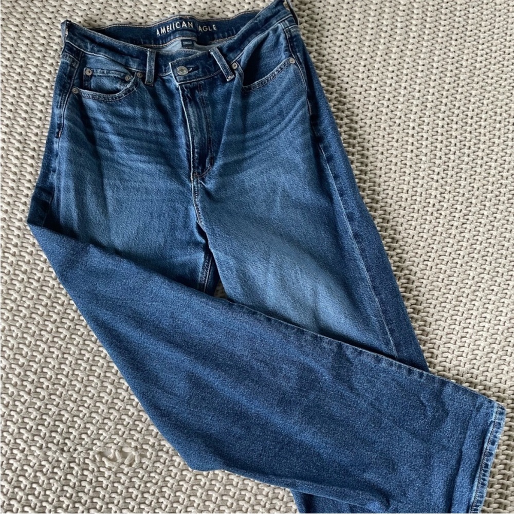 American Eagle Blue Jeans